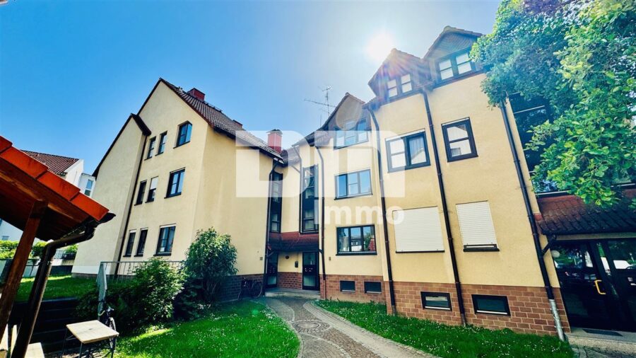 (R)eserviert!Stilvolle 3-Zimmerwohnung inkl. Balkon + TG Stellplatz nahe Rammelsberg - Frontansicht